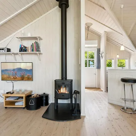 度假居 Dagmar - 300m From The Sea By Interhome